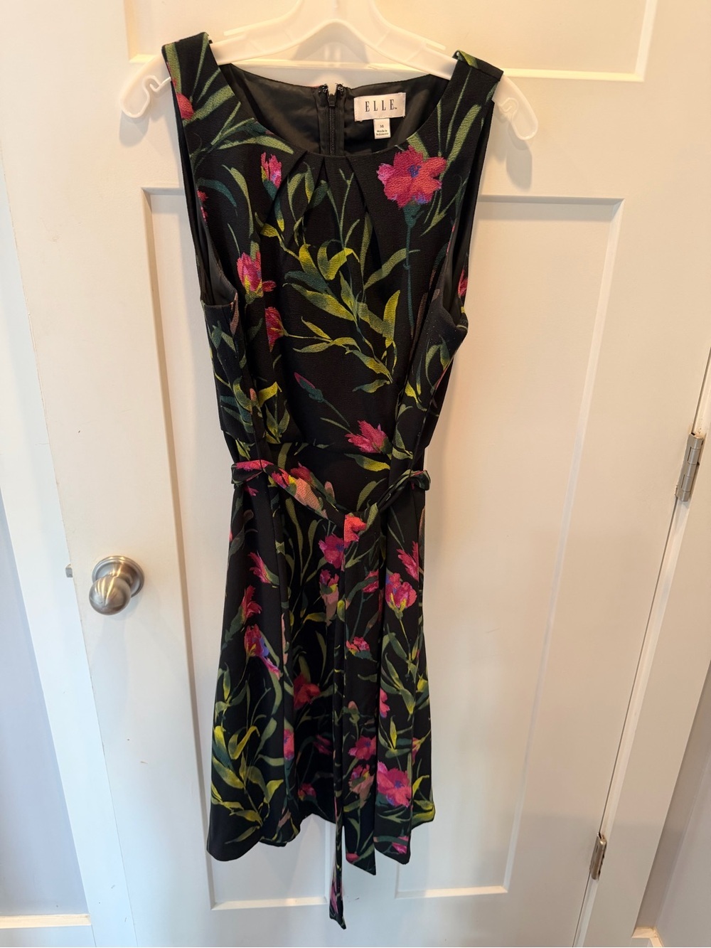 ELLE Floral Fit & Flare Dress Size 14 Black Pink Sleeveless Tie Waist Midi